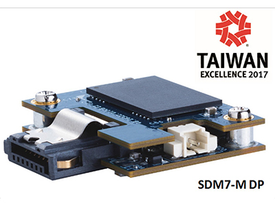 Foto Disco duro SSD SATA3 en miniatura con PCB dual.